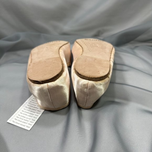 Sansha Girls Pink Satin Ballet Flats - Picture 6 of 8